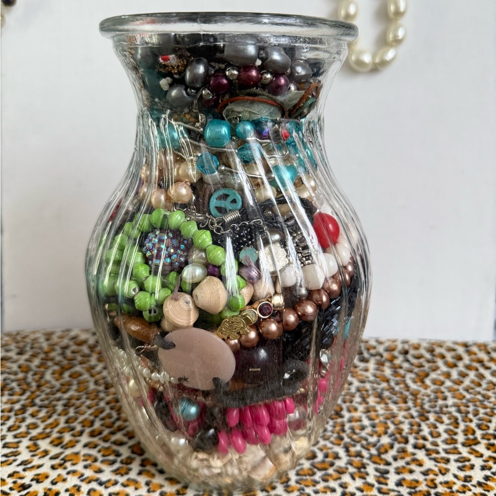 Total 3.4 Lb (Including glass Jar) Mostly Beaded Jewelry Scraps pcs Mystery Lot